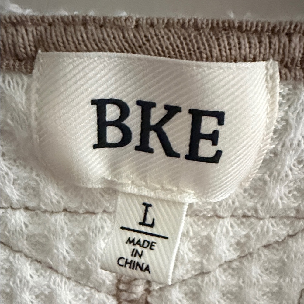 BKE Women’s Large Soft Ribbed Long Sleeve Shirt • Excellent Condition - Picture 2 of 10